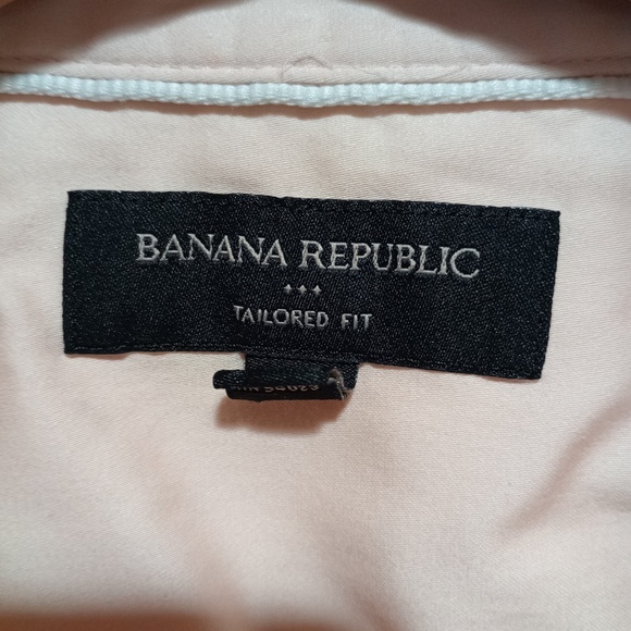 Banana Republic Tailored Fit Buttoned Shirt, Pink, Satin Smooth Stretch GUC! (4) - Picture 2 of 7